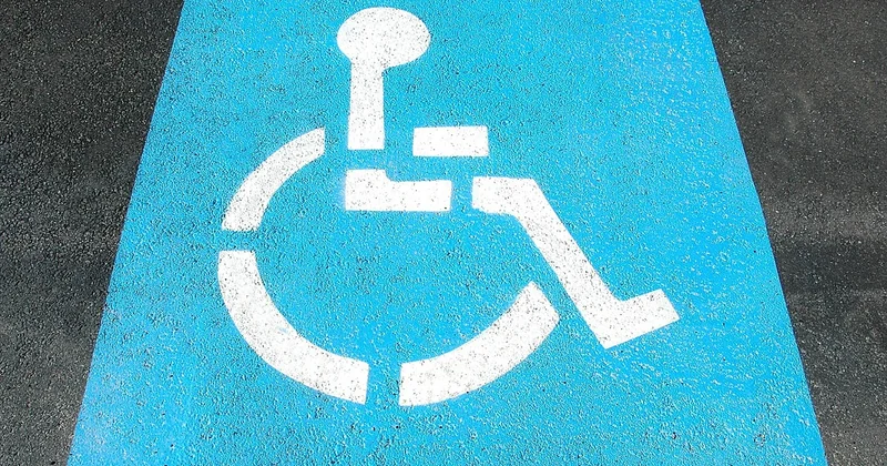 Accessibilité : ce que dit vraiment la loi (et ce qu'elle ne dit pas)
